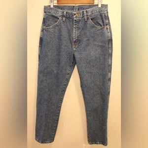 Vintage Rustler Size 32 High-Rise Straight Leg Jeans
